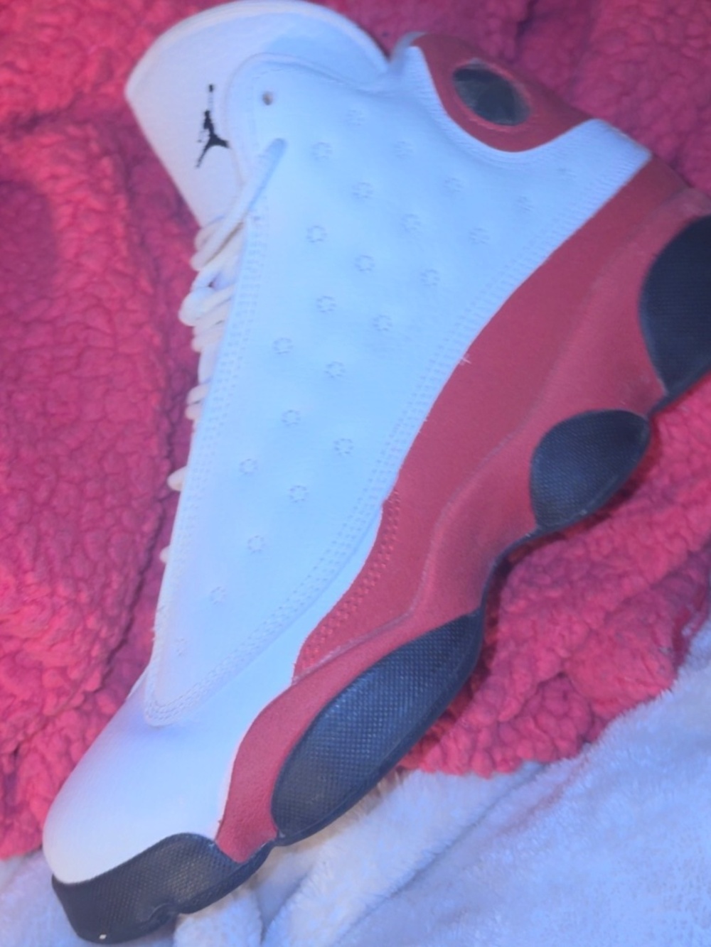 Jordan 13s, size 7Y in boys great condition only worn once
